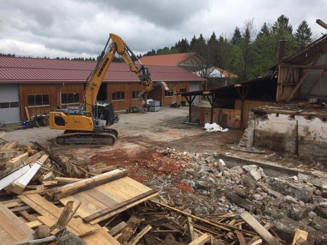 Gewerbliche Abrisse-Abbrucharbeiten-1