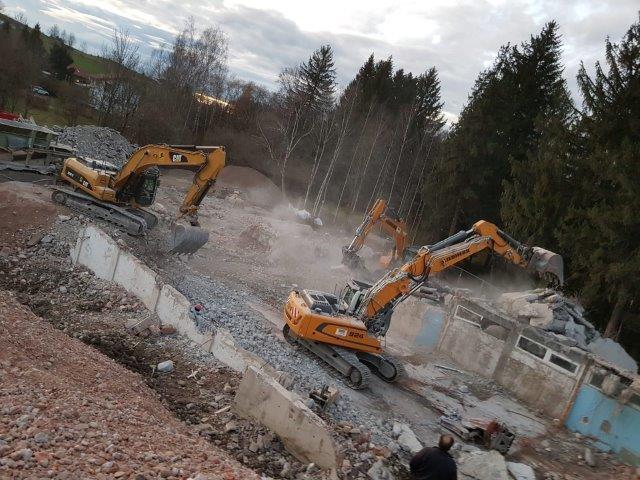 Gewerbliche Abrisse-Abbrucharbeiten-2